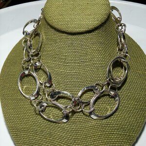 Women`s silver tone circles chain necklace. 34 in